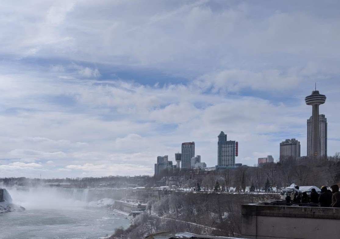L'arrivée aux chutes du Niagara
