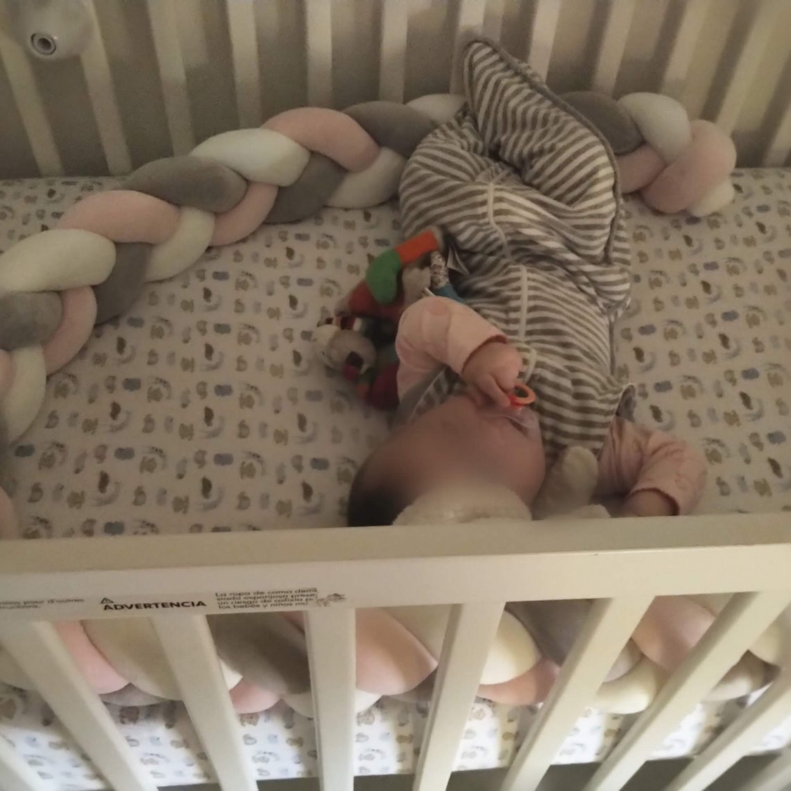 Louise dort enfin comme une grande!