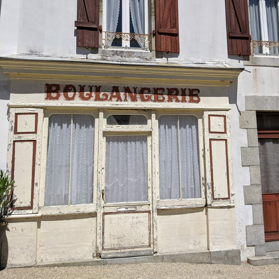 La Trinité, des rues coupées du monde