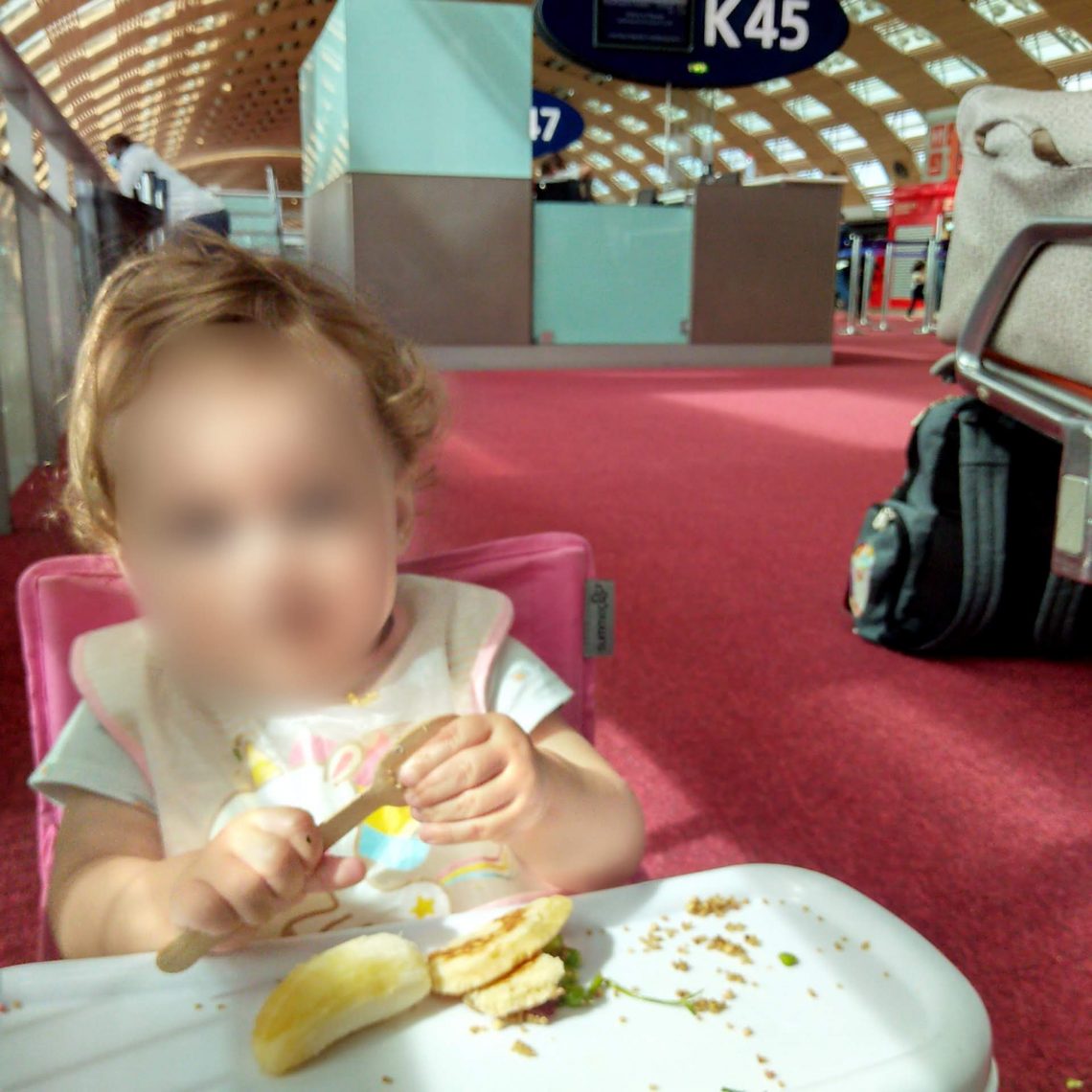 Dernier repas en France à l'aéroport