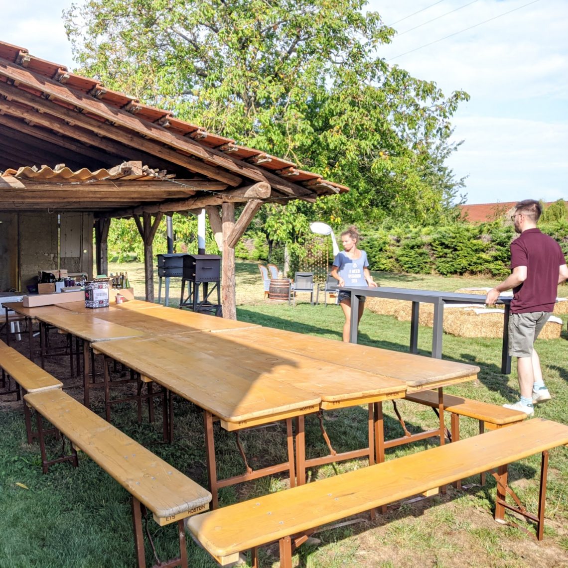 Installation du dîner convivial