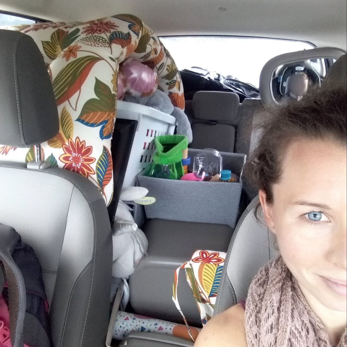 La voiture chargée pour le déménagement