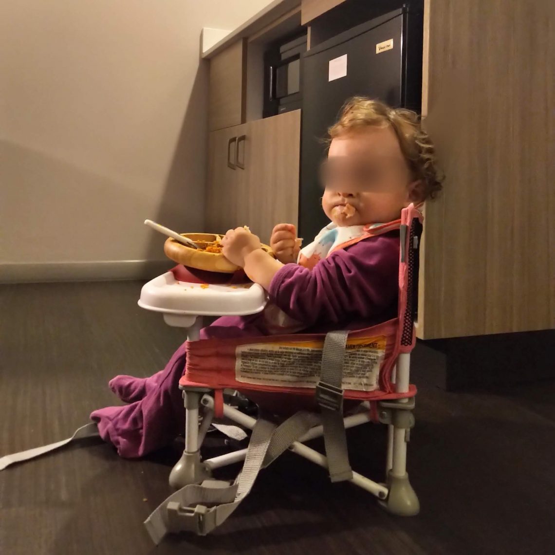 Repas à l'hôtel avant le déménagement