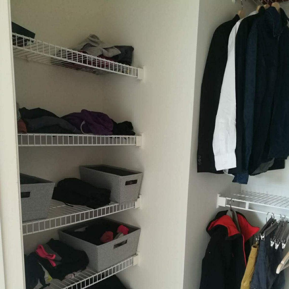 Un dressing américain bien rangé