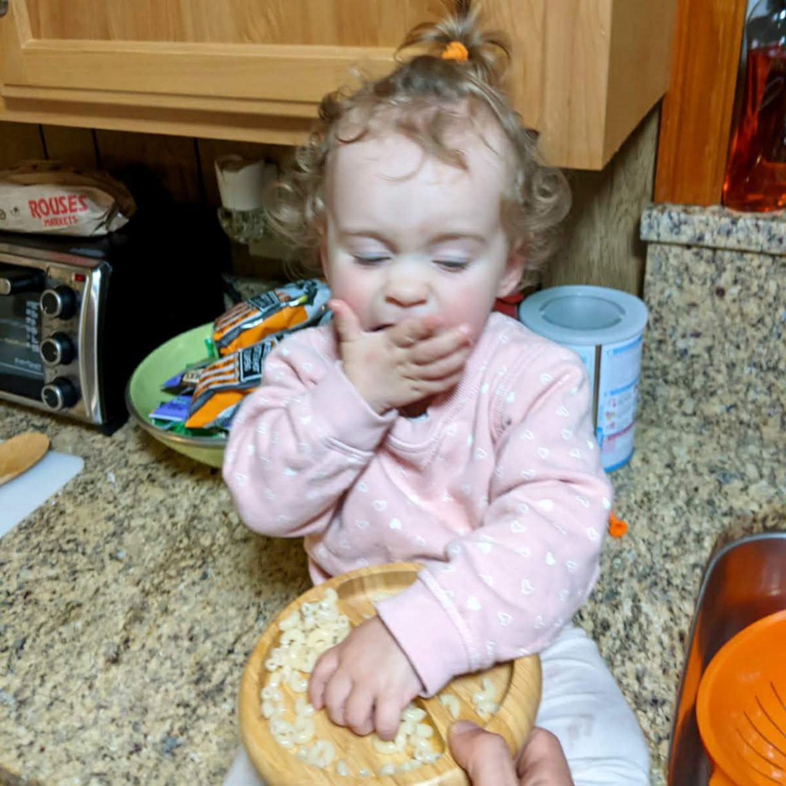 Bébé affamé après être malade