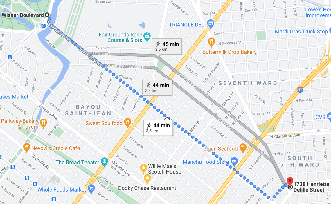 Dernière ligne droite sur Esplanade Avenue