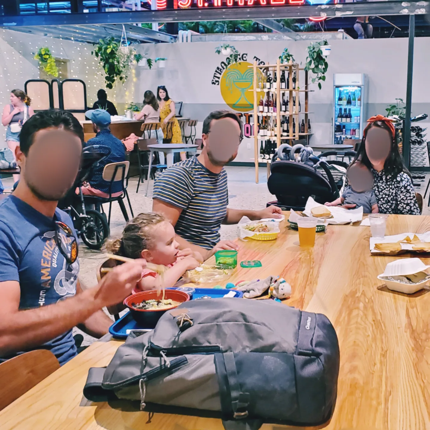 Food Court cuisines du monde Milwaukee