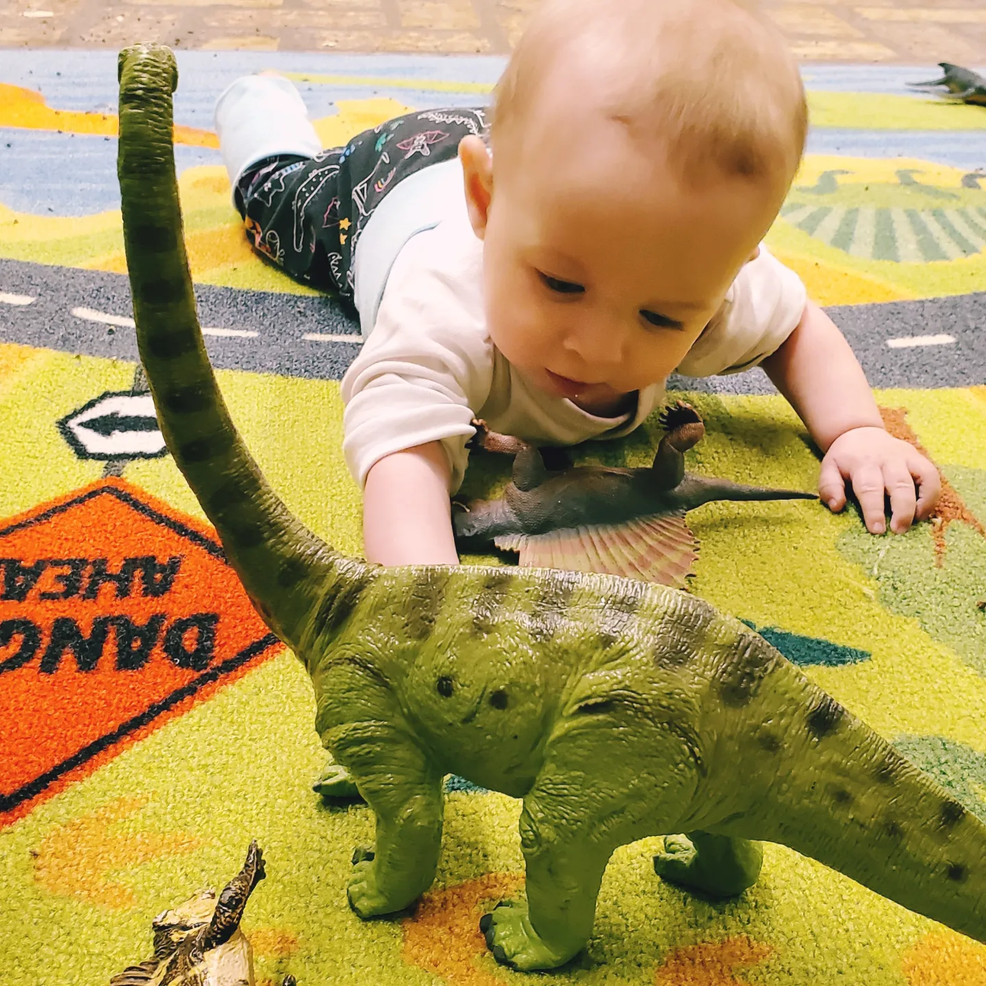 Sasha au musée des dinosaures