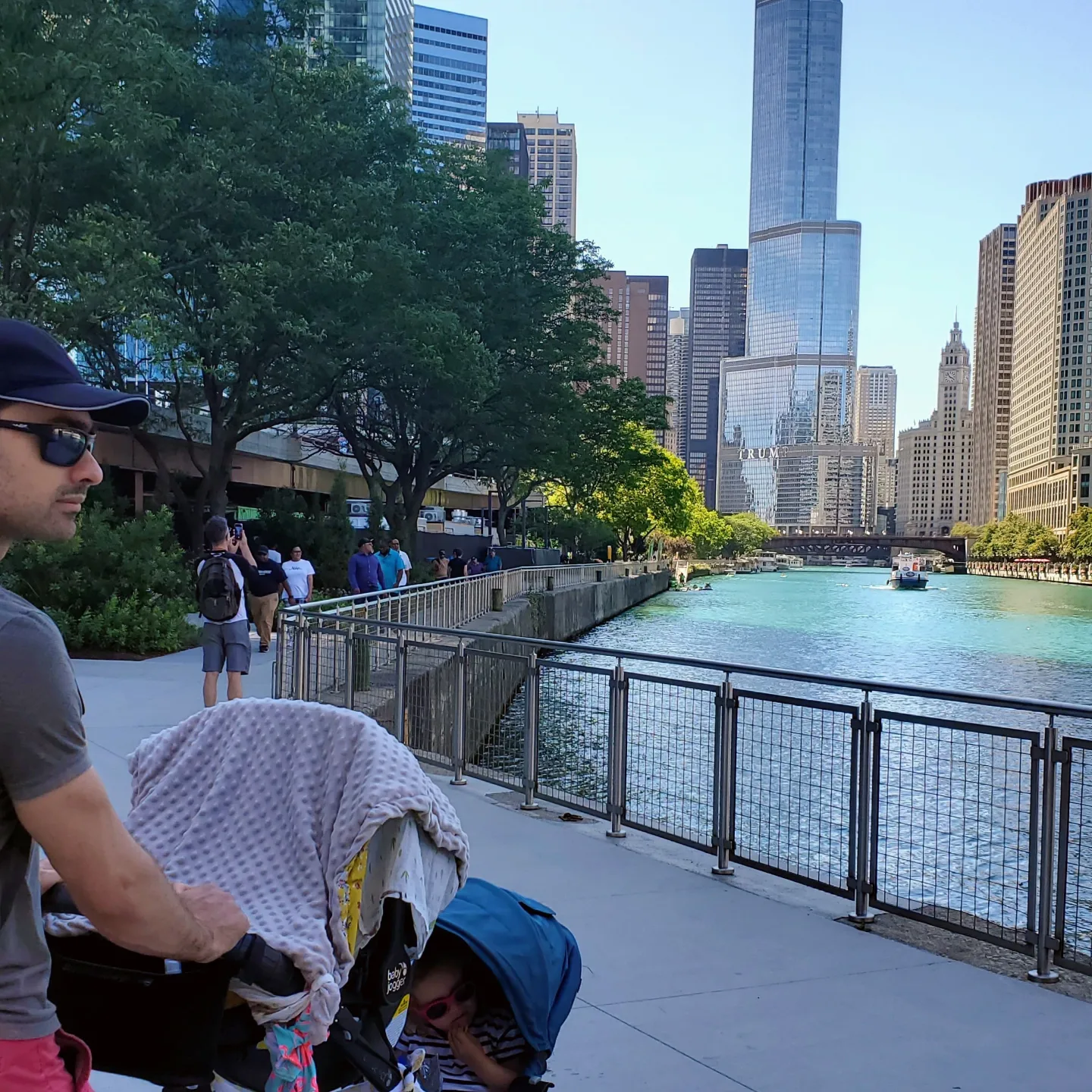 Le riverwalk de Chicago
