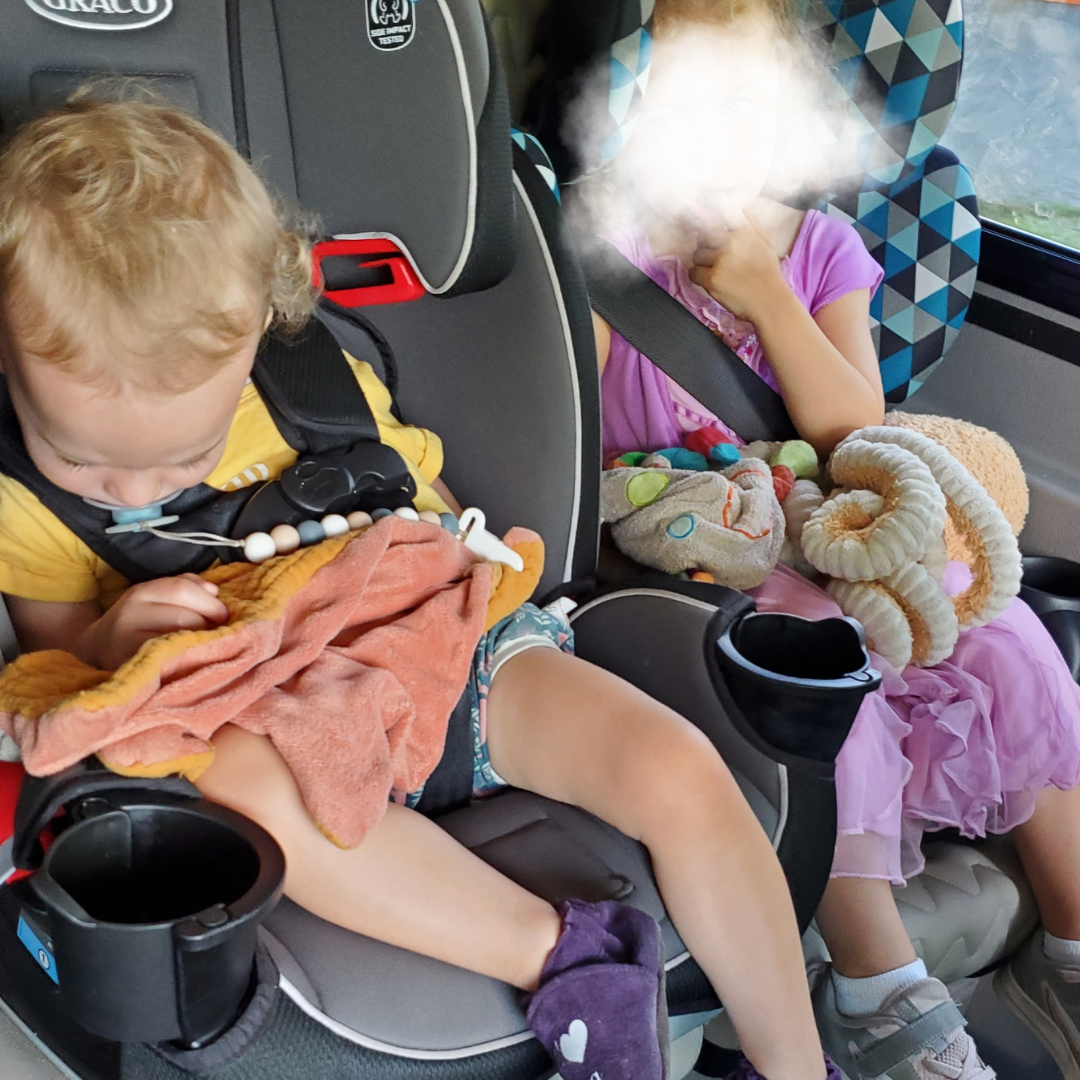 Sieste dans le van sur la route