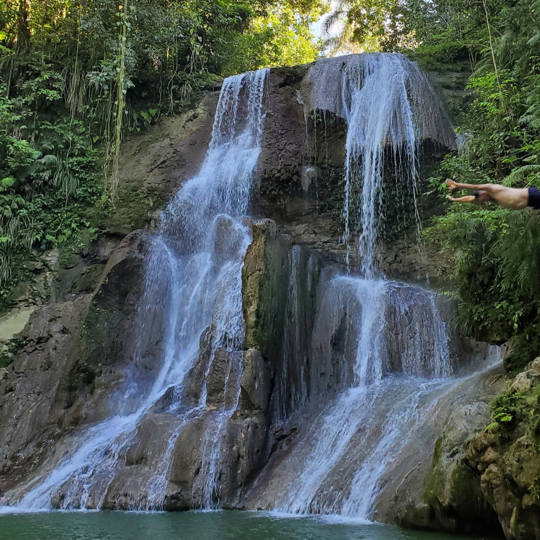 Le grand saut dans la cascade