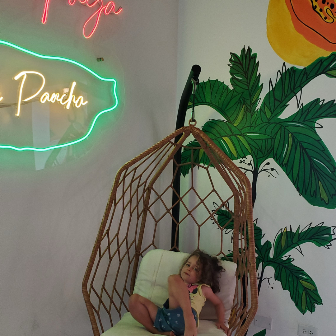 En attendant l'avion